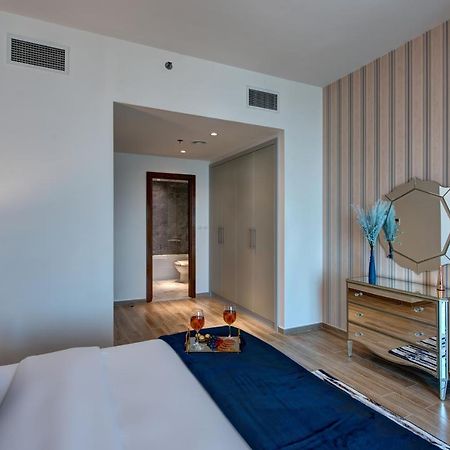 دبي Durrani Homes - Lux 1Br At Al Habtoor Amna Tower المظهر الخارجي الصورة